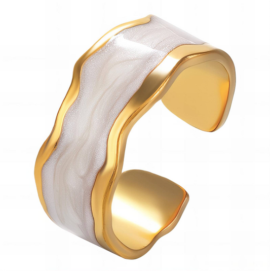 Gold  ring adjustable